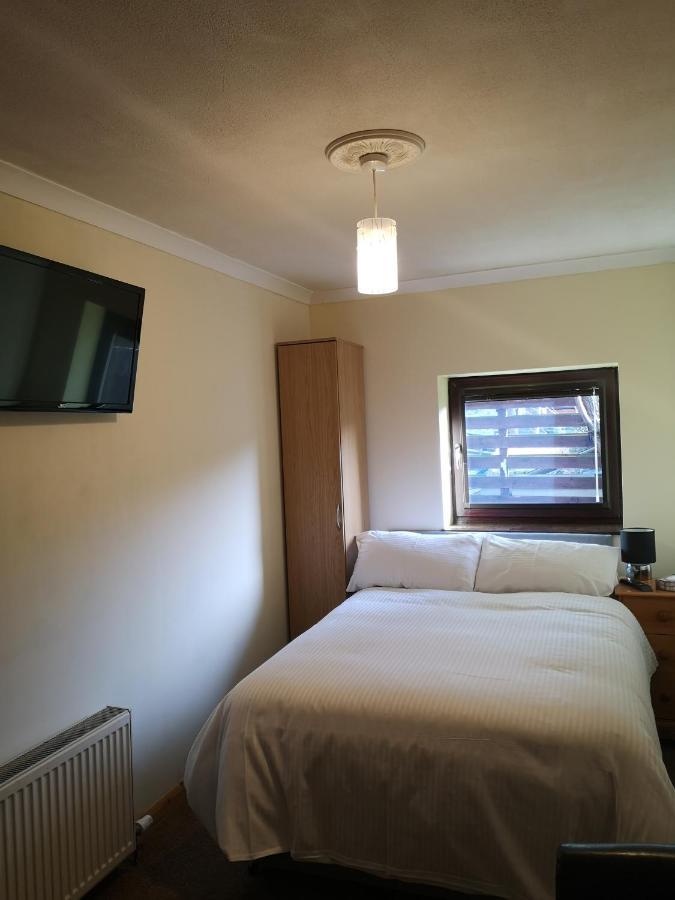 Granville Guest House Dyce Exterior foto