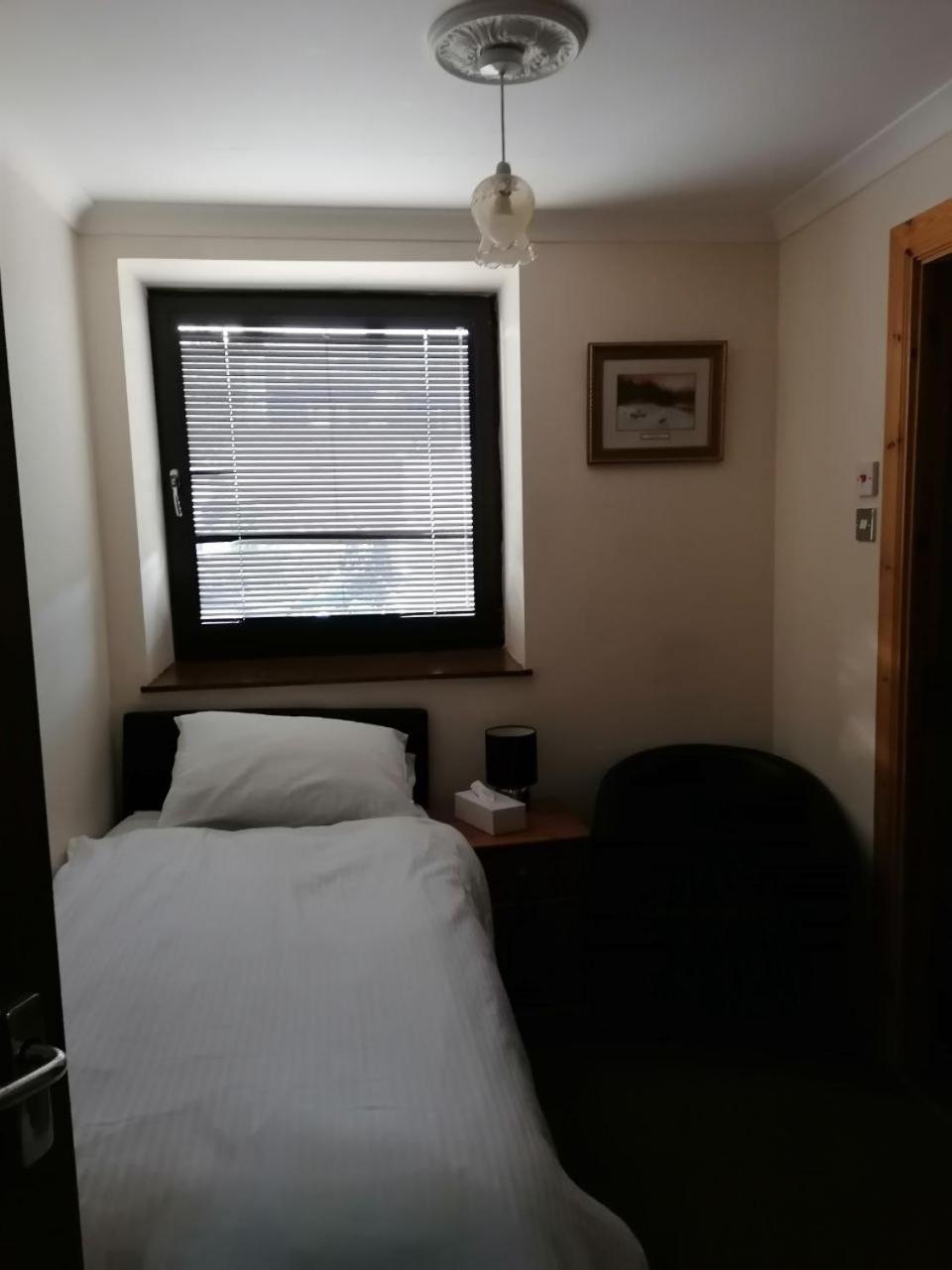 Granville Guest House Dyce Exterior foto