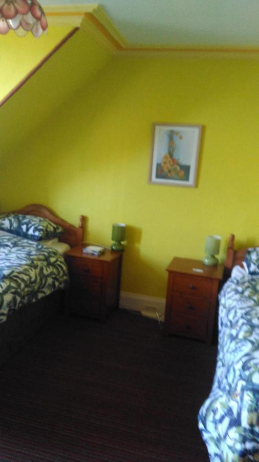 Granville Guest House Dyce Exterior foto